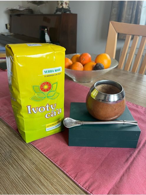 Cápa Starter Pack by Mate Manus (0,5 kg Yerba Mate + Mate Tök + Bombilla)